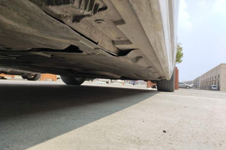 Used BMW 5 Series 2017 525Li Leading Model Right Side Sill
