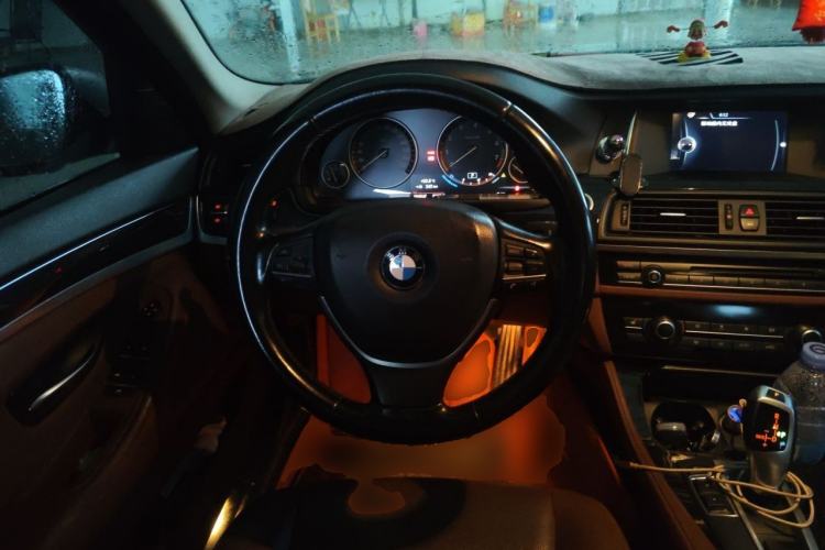 Used BMW 5 Series 2017 520Li Elegant Edition Steering Wheel