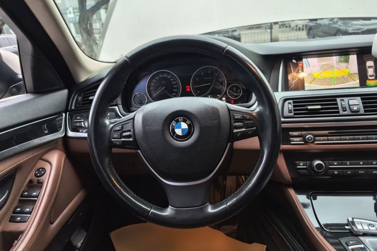Used BMW 5 Series 2017 520Li Elegant Edition Steering Wheel