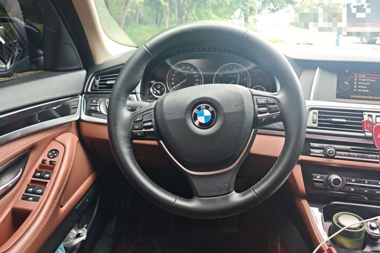 Used BMW 5 Series 2017 520Li Elegant Edition Steering Wheel