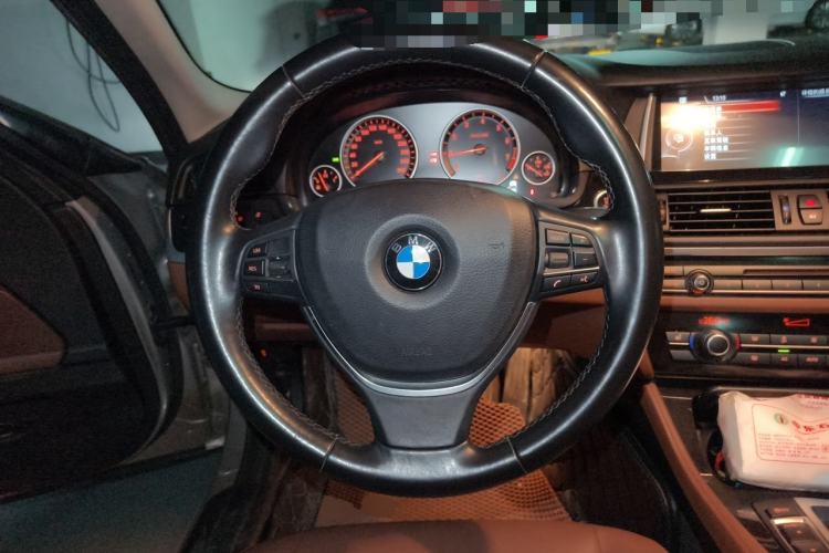Used BMW 5 Series 2017 520Li Elegant Edition Steering Wheel