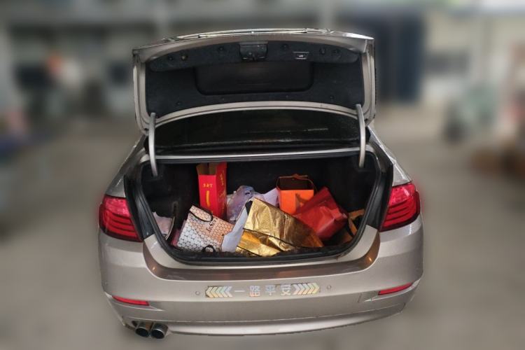 Used BMW 5 Series 2017 520Li Elegant Edition Trunk