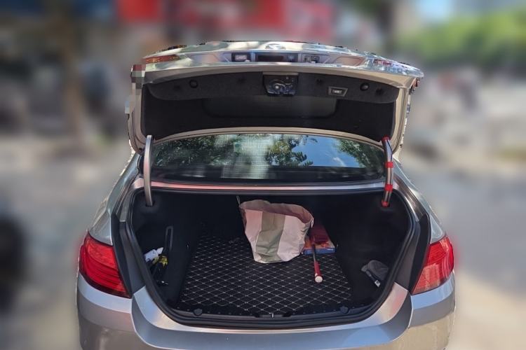 Used BMW 5 Series 2017 520Li Elegant Edition Trunk