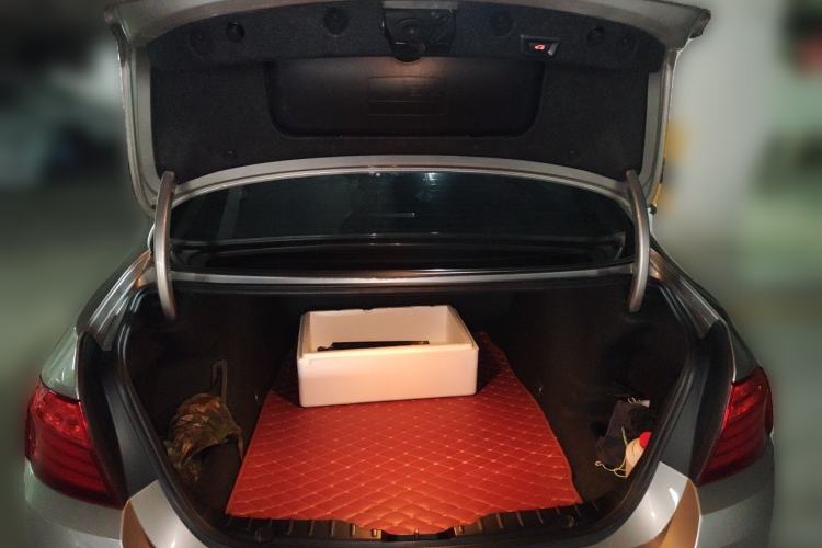 Used BMW 5 Series 2017 525Li Luxury Design Package Trunk