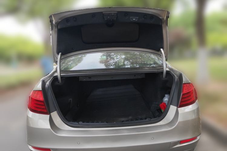 Used BMW 5 Series 2017 520Li Elegant Edition Trunk