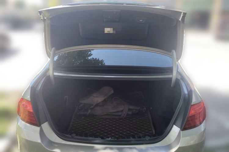 Used BMW 5 Series 2017 520Li Elegant Edition Trunk