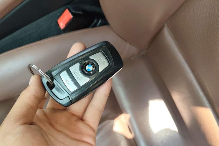 Used BMW 5 Series 2017 525Li Leading Model Vehicle Key