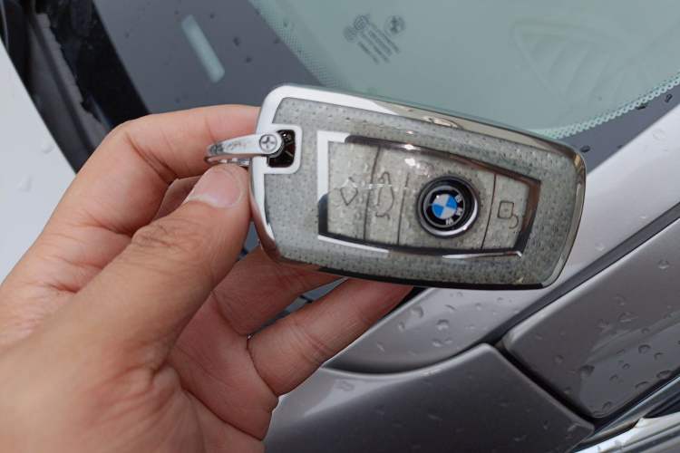 Used BMW 5 Series 2017 520Li Elegant Edition Vehicle Key