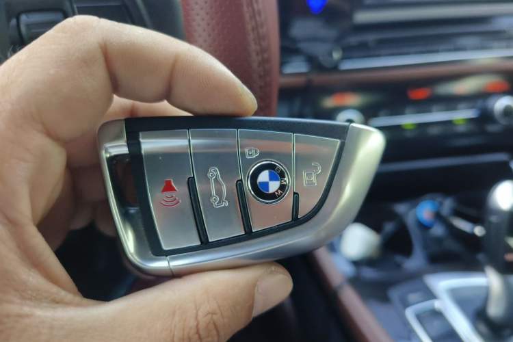 Used BMW 5 Series 2017 525Li Leading Model Vehicle Key