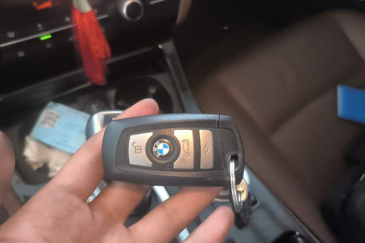 Used BMW 5 Series 2017 525Li Leading Model Vehicle Key
