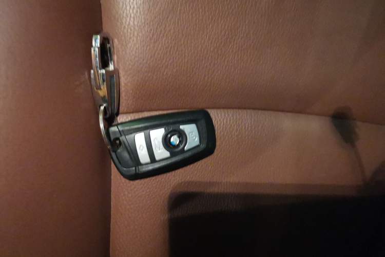 Used BMW 5 Series 2017 520Li Elegant Edition Vehicle Key