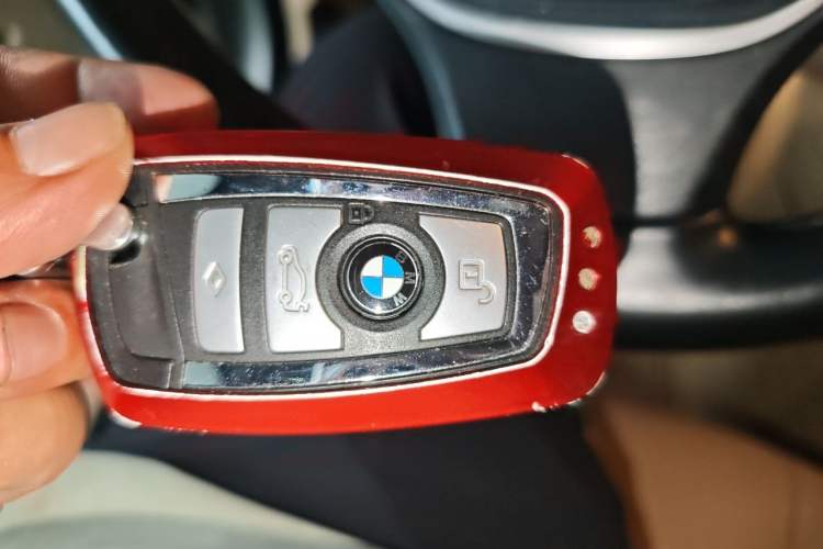 Used BMW 5 Series 2017 525Li Luxury Design Package Vehicle Key