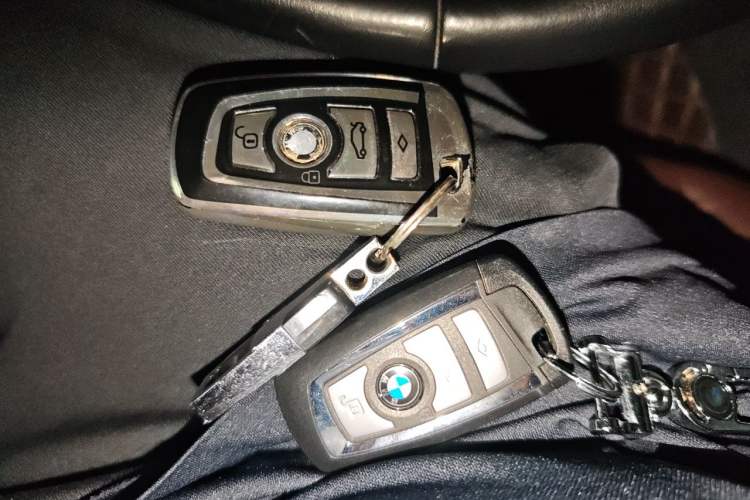Used BMW 5 Series 2017 525Li Luxury Design Package Vehicle Key