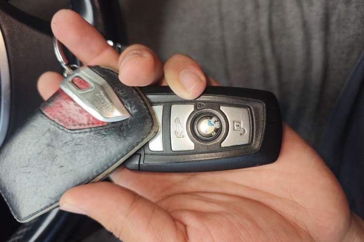 Used BMW 5 Series 2017 525Li Leading Model Vehicle Key