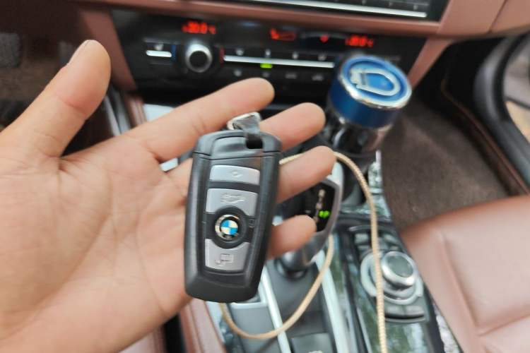 Used BMW 5 Series 2017 520Li Elegant Edition Vehicle Key
