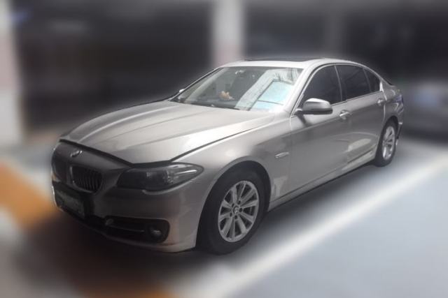 Ojetý BMW 5 Series 2017 520Li Elegant Edition