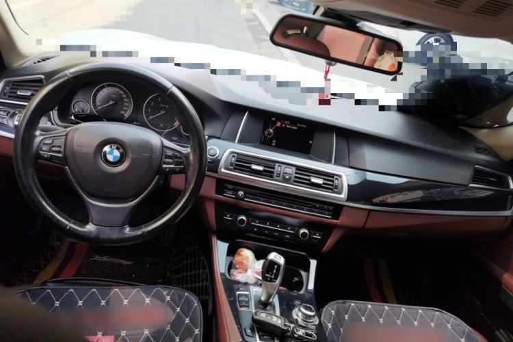 Used BMW 5 Series 2017 520Li Elegant Edition Center Console