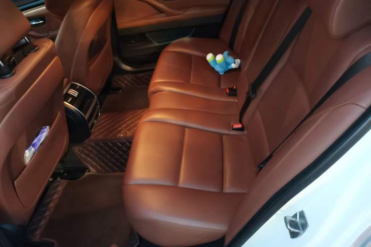 Used BMW 5 Series 2017 525Li Leading Model Left Rear Seat