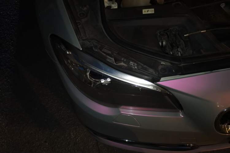 Used BMW 5 Series 2017 525Li Leading Model Right Front Headlight