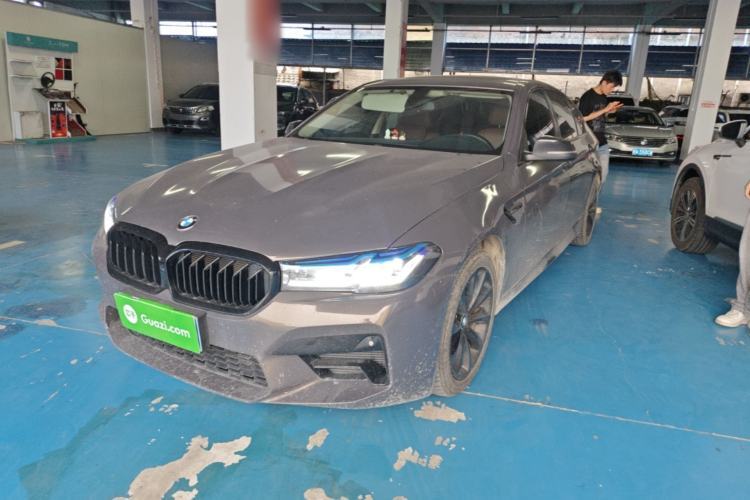 Used BMW 5 Series 2017 528Li Leading Model Guazi used car, China used car export, Used car for sale, Used cars, Cheapest cars for sale
