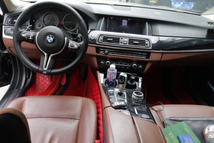 Used BMW 5 Series 2017 520Li Elegant Edition Center Console