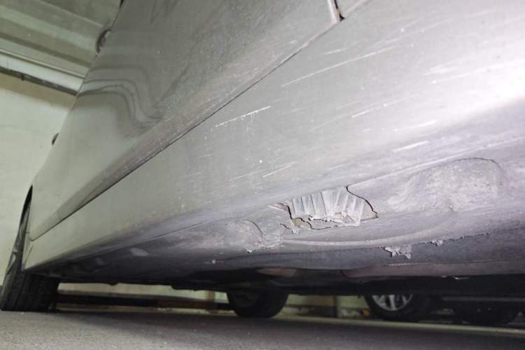 Used BMW 5 Series 2017 528Li Leading Model Chassis Front Right