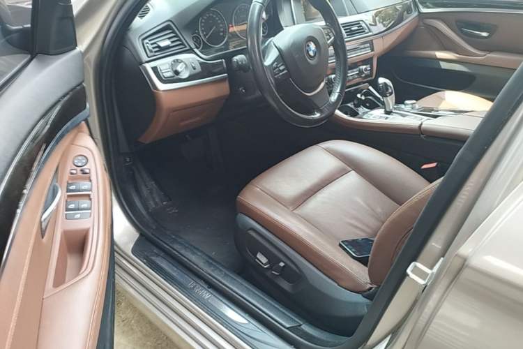 Used BMW 5 Series 2017 525Li Leading Model Driver Seat