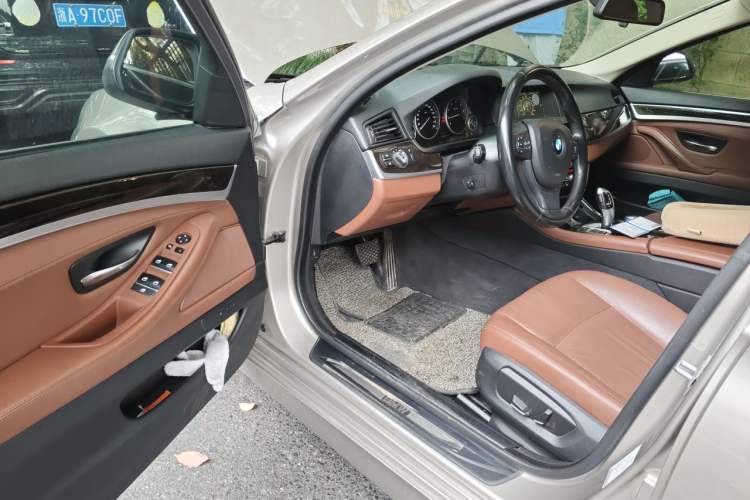 Used BMW 5 Series 2017 525Li Leading Model Driver Seat