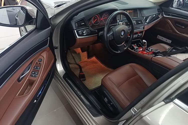Used BMW 5 Series 2017 520Li Elegant Edition Driver Seat