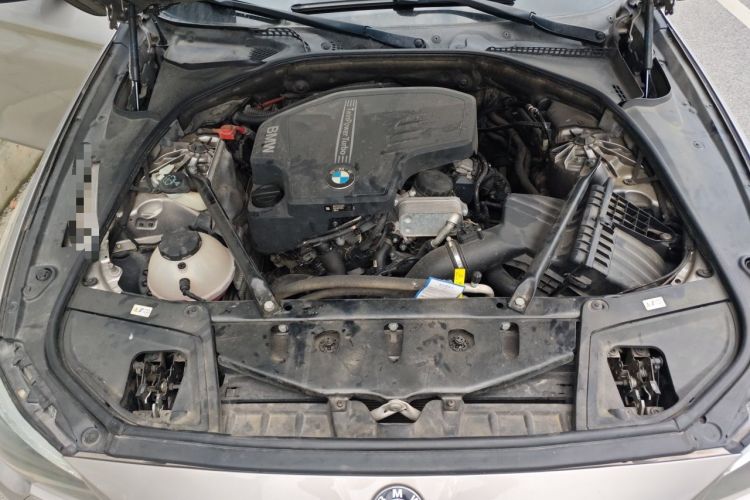 Used BMW 5 Series 2017 525Li Luxury Design Package Engine Bay