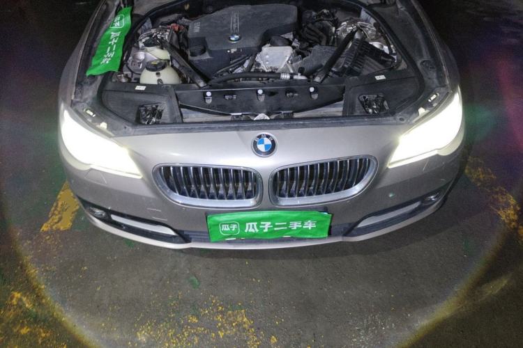 Used BMW 5 Series 2017 525Li Leading Model Engine Bay