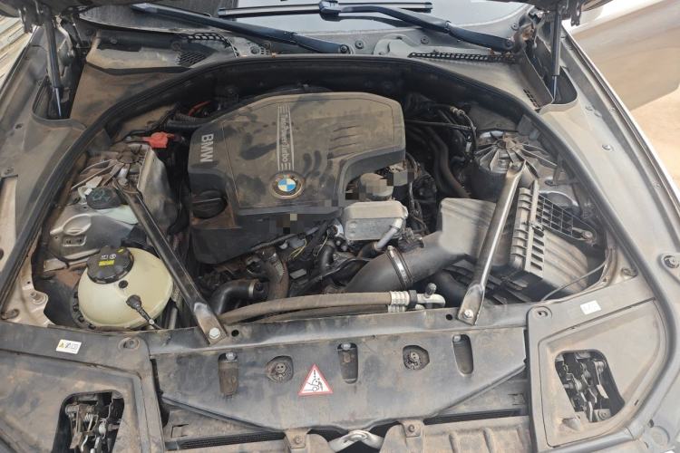 Used BMW 5 Series 2017 525Li Luxury Design Package Engine Bay