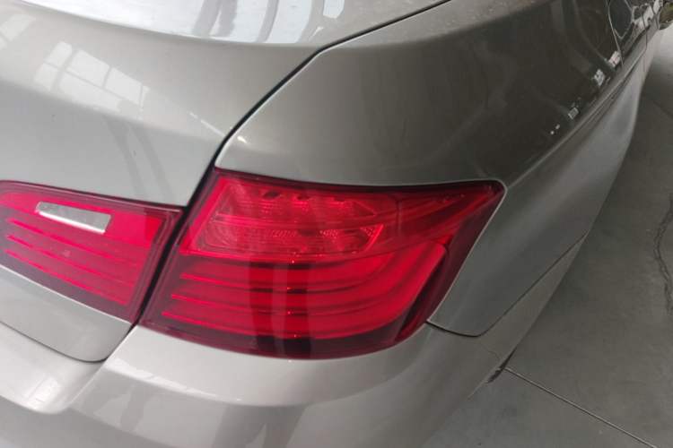 Used BMW 5 Series 2017 528Li Leading Model Exterior 3
