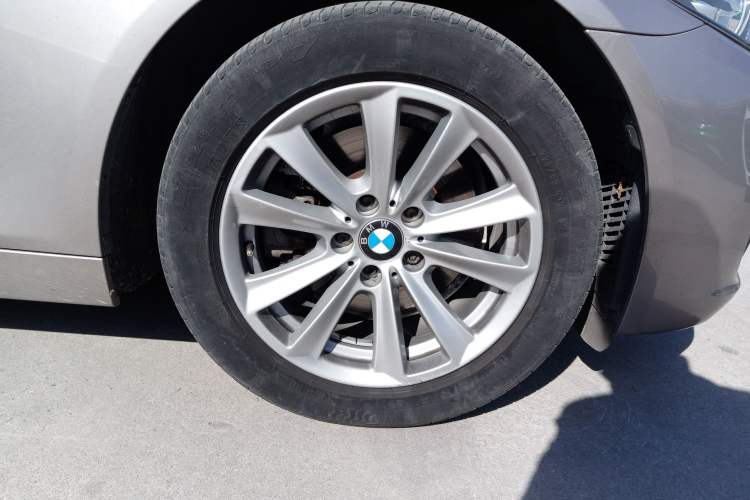 Used BMW 5 Series 2017 520Li Elegant Edition Exterior 4