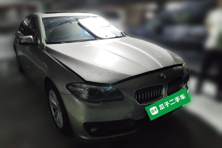 Used BMW 5 Series 2017 520Li Elegant Edition Front Right 45 Deg