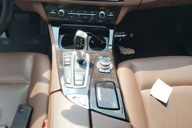 Used BMW 5 Series 2017 525Li Leading Model Gear Lever