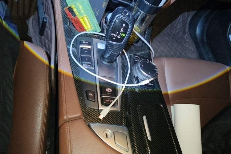 Used BMW 5 Series 2017 525Li Leading Model Gear Lever