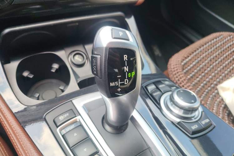 Used BMW 5 Series 2017 520Li Elegant Edition Gear Lever