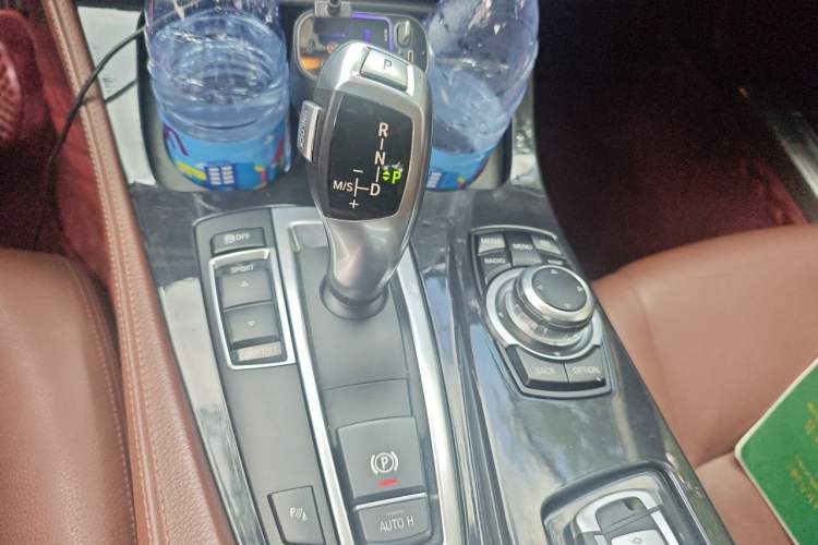 Used BMW 5 Series 2017 520Li Elegant Edition Gear Lever