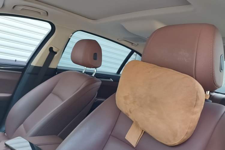 Used BMW 5 Series 2017 525Li Leading Model Headliner