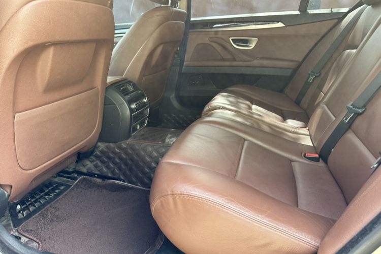 Used BMW 5 Series 2017 528Li Leading Model Interior 2