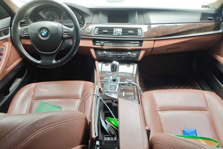 Used BMW 5 Series 2017 525Li Leading Model Interior 2