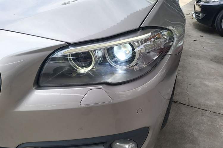 Used BMW 5 Series 2017 525Li Leading Model Left Front Headlight