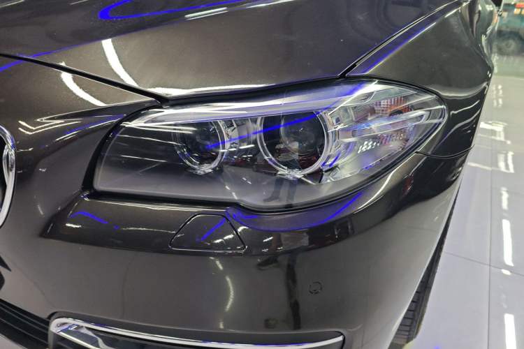 Used BMW 5 Series 2017 525Li Luxury Design Package Left Front Headlight