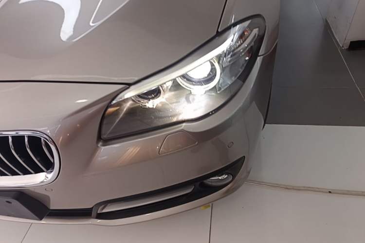 Used BMW 5 Series 2017 520Li Elegant Edition Left Front Headlight