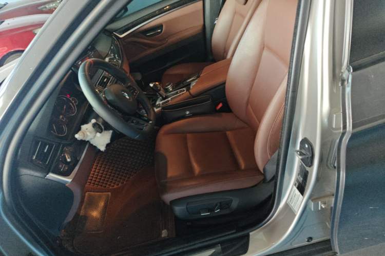 Used BMW 5 Series 2017 528Li Leading Model Left Front Seat