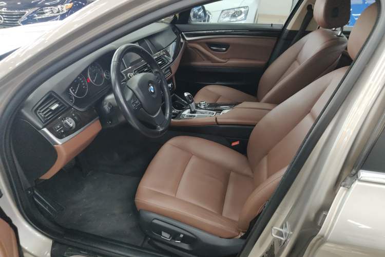 Used BMW 5 Series 2017 525Li Leading Model Left Front Seat
