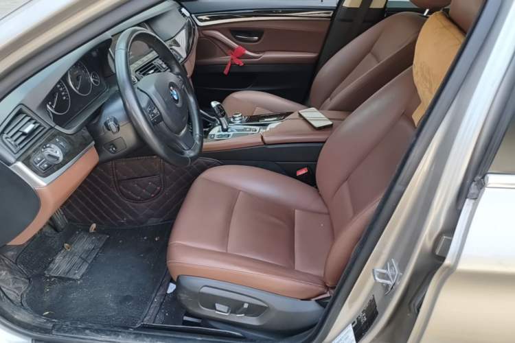 Used BMW 5 Series 2017 525Li Leading Model Left Front Seat