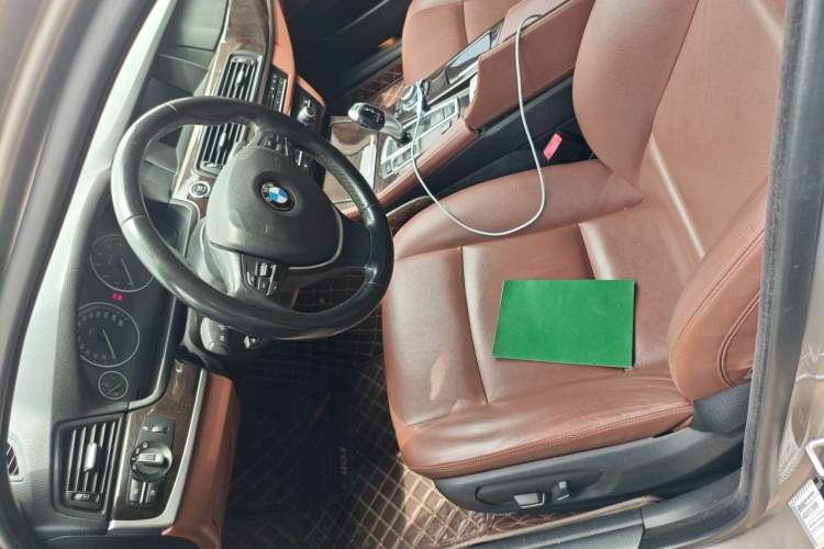 Used BMW 5 Series 2017 525Li Leading Model Left Front Seat