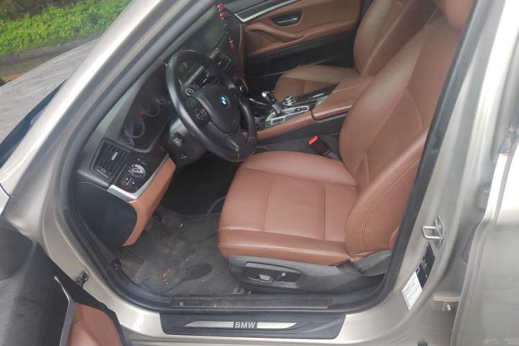 Used BMW 5 Series 2017 525Li Leading Model Left Front Seat